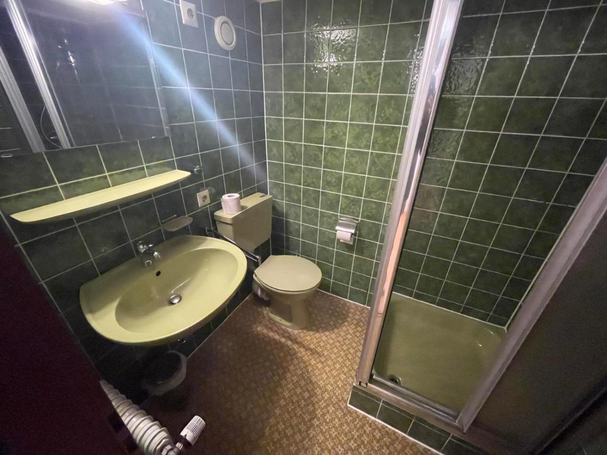 Beny Hotel Restaurant Hertingen Екстериор снимка