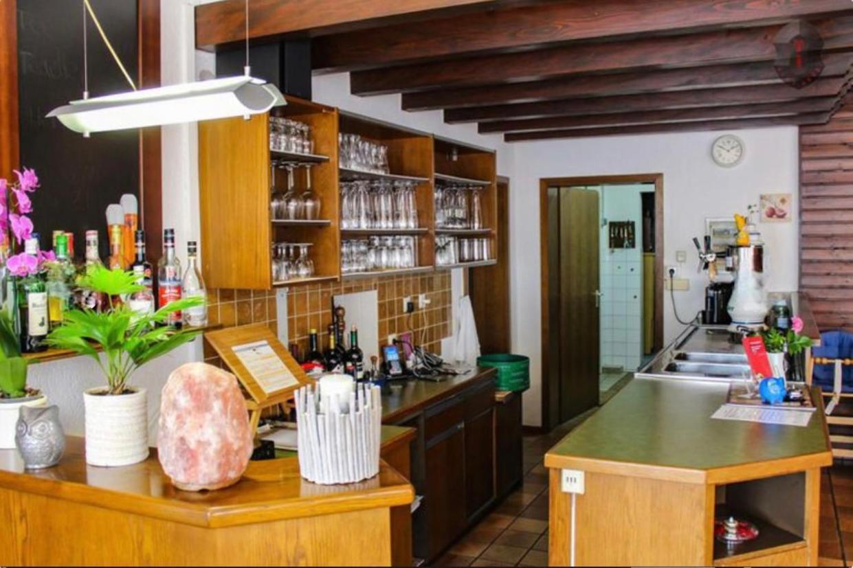 Beny Hotel Restaurant Hertingen Екстериор снимка