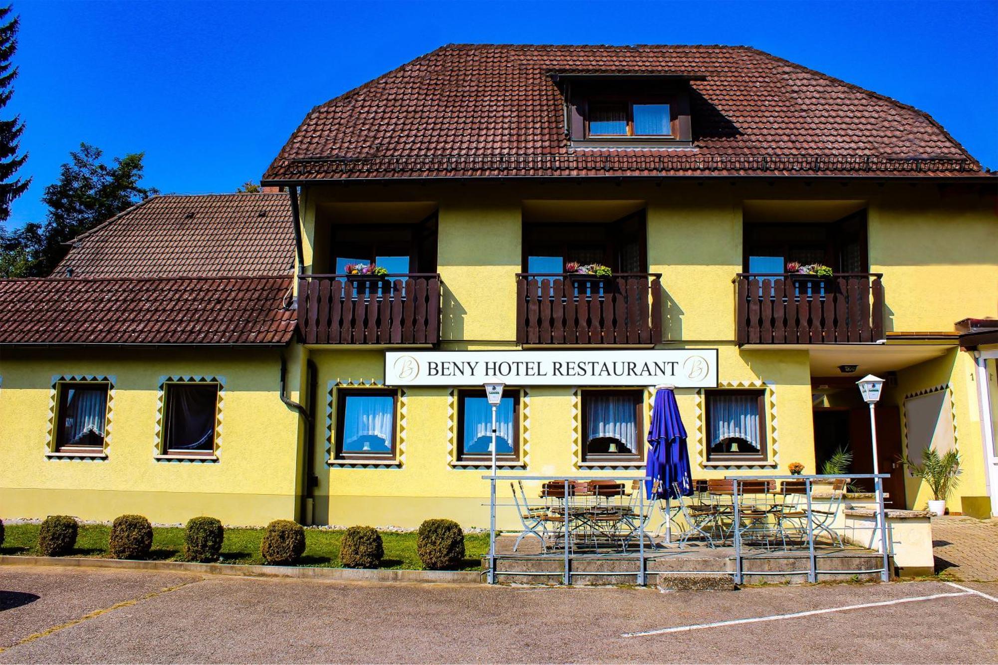 Beny Hotel Restaurant Hertingen Екстериор снимка