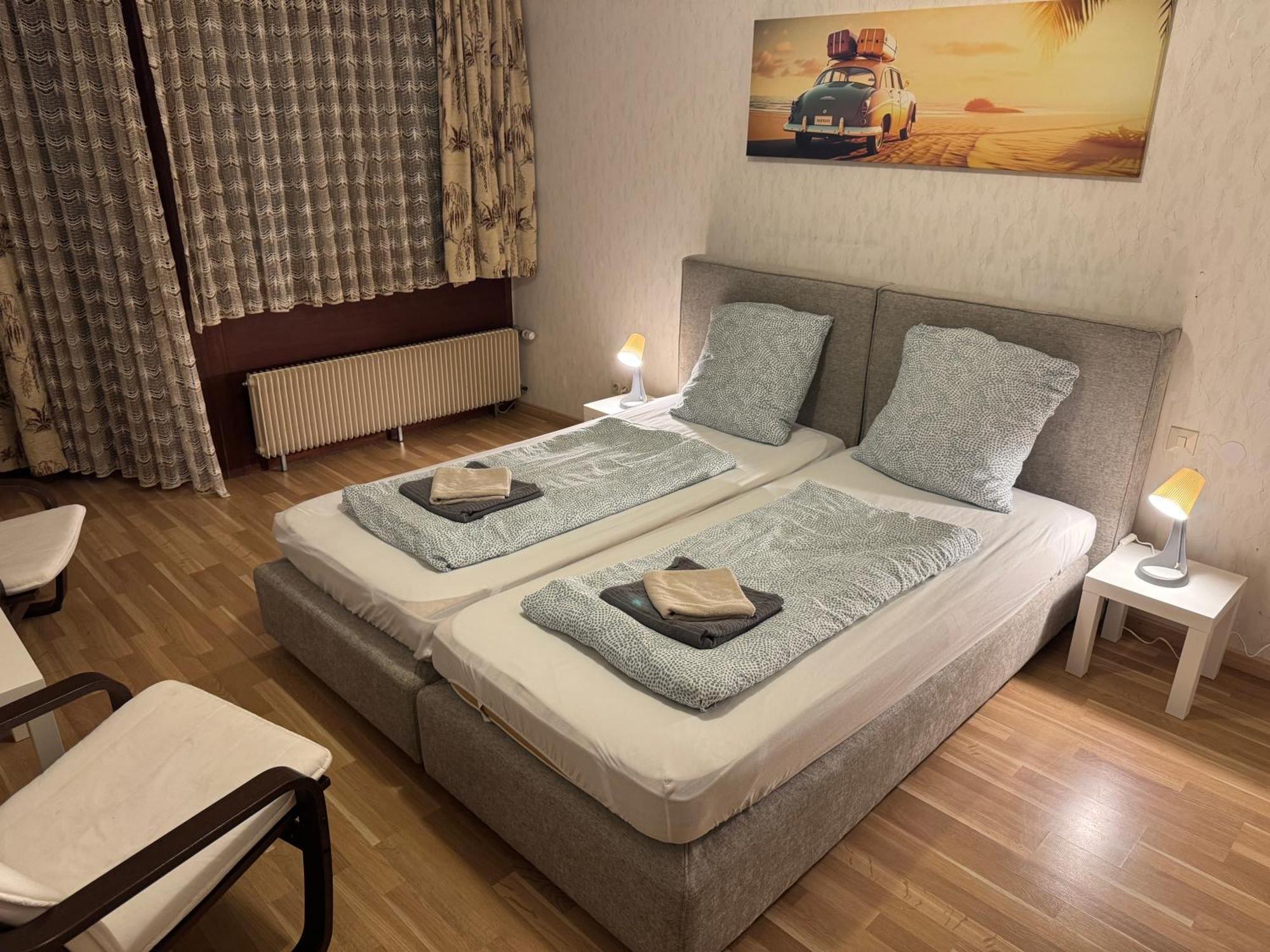 Beny Hotel Restaurant Hertingen Екстериор снимка